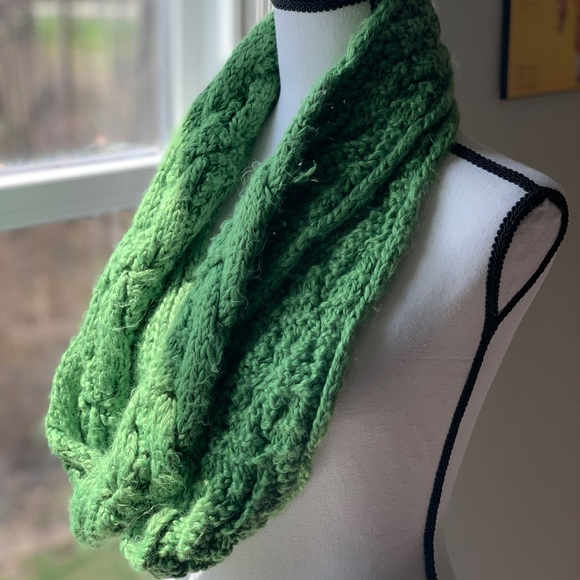 Knitted Infinity Scarf - Picture 2 of 2